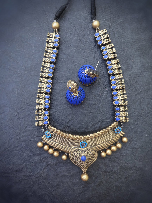 Amritha Blue & Gold Terracotta Necklace Set - View 2