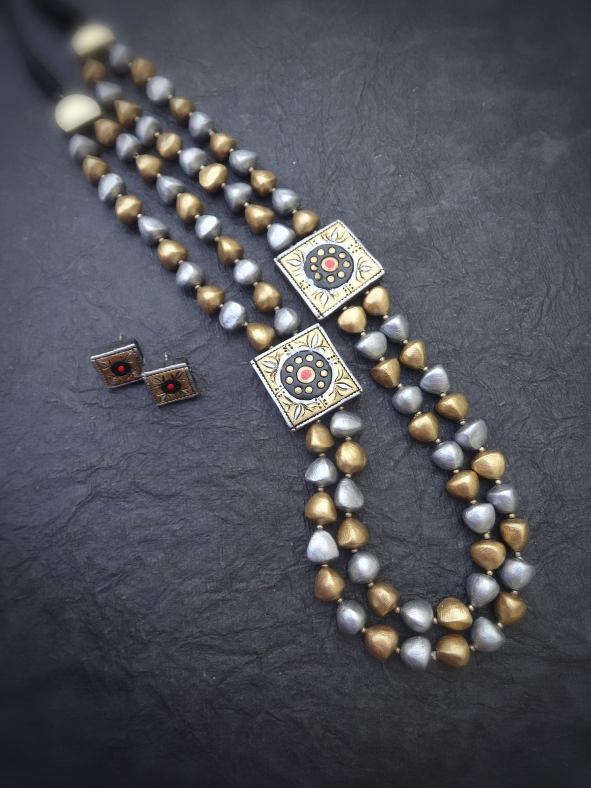 Chandra White & Gold Terracotta Choker Set