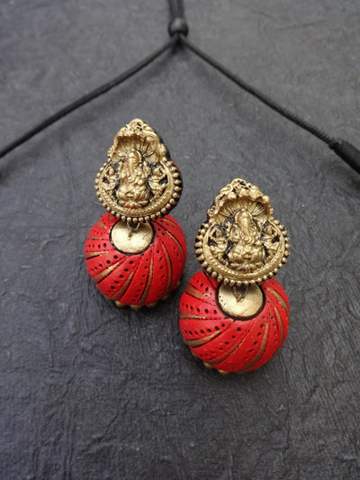 Chithira Multi Color Terracotta Necklace Set - View 2