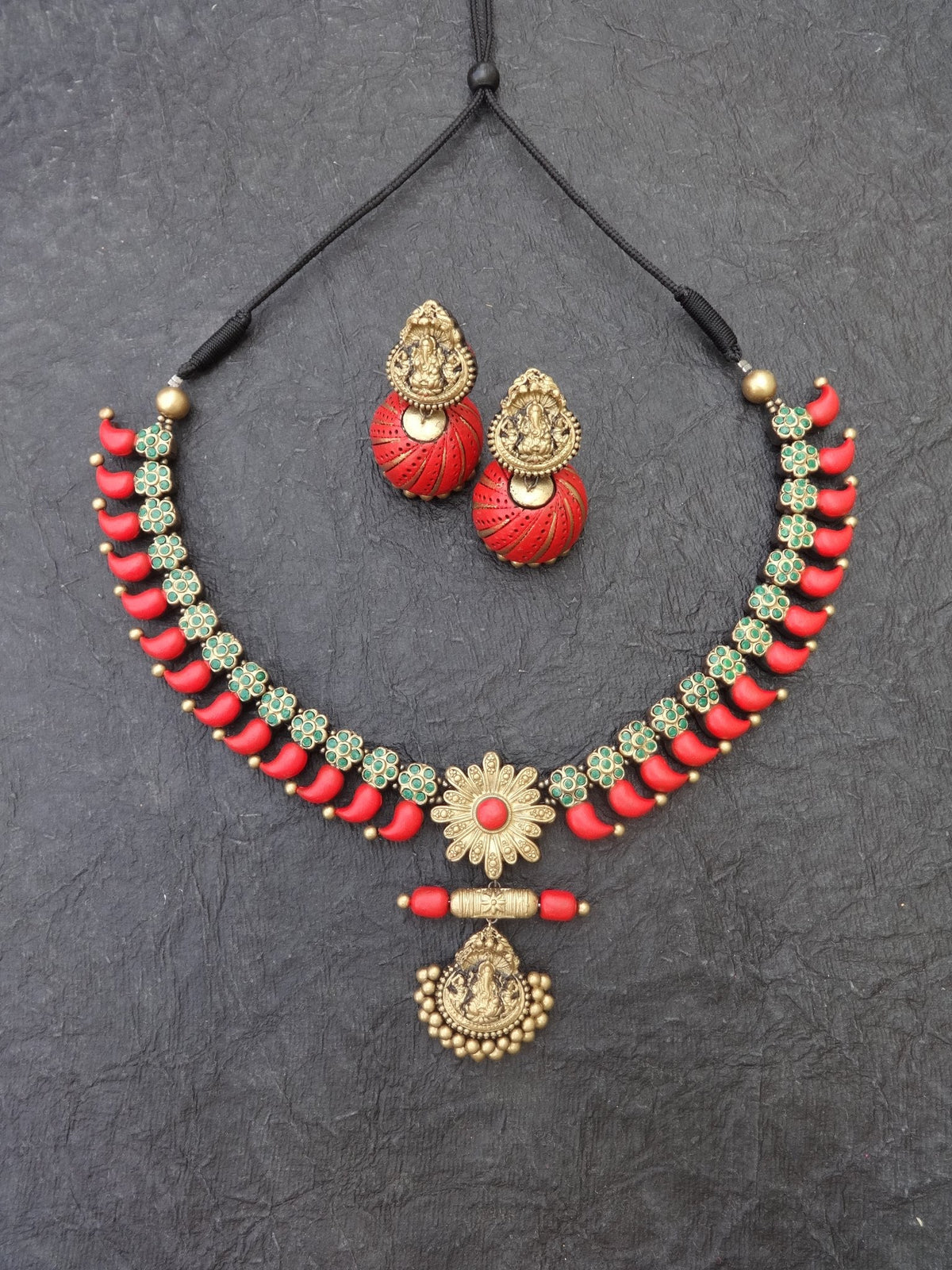 Chithira Multi Color Terracotta Necklace Set - View 3