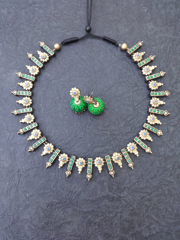 Indus Terracotta Ethiroli — Teal & Gold Necklace Set