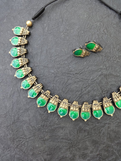 Isai Green & Gold Terracotta Necklace Set - View 4
