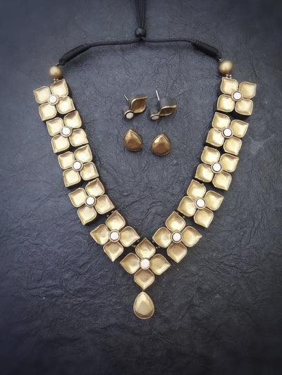 Kamala White & Gold Terracotta Necklace Set - View 2