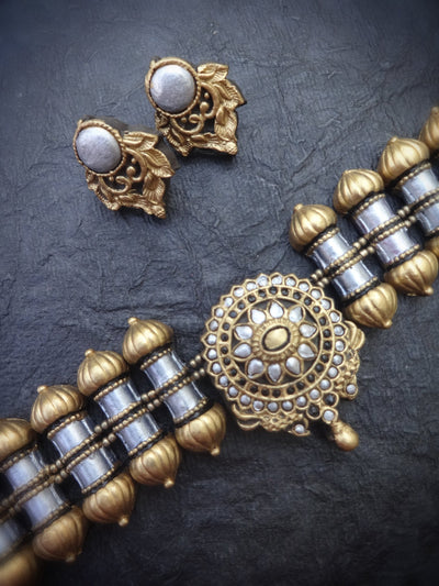 Mangala Grey & Gold Terracotta Choker Set - View 2