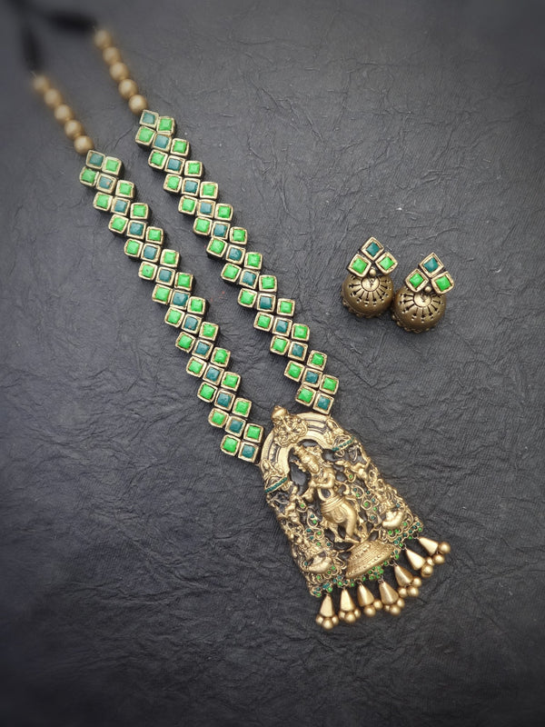 Nandhini Green & Gold Terracotta Necklace Set - View 2