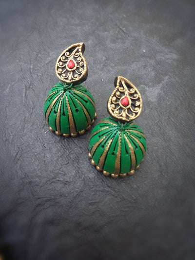 Narmada Green & Gold Terracotta Choker Set - View 2