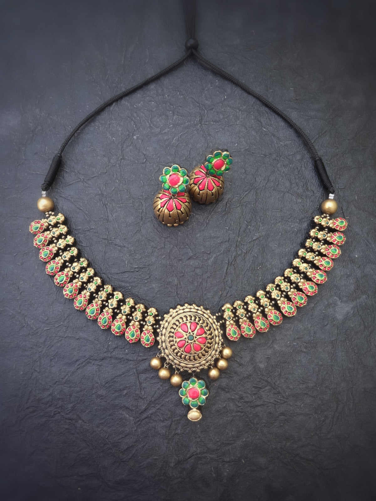 Nila Multi Color Terracotta Necklace Set - View 2