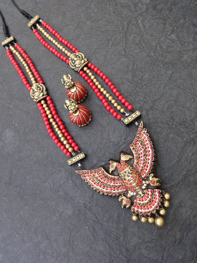 Nivedha Pink & Gold Terracotta Necklace Set - View 3