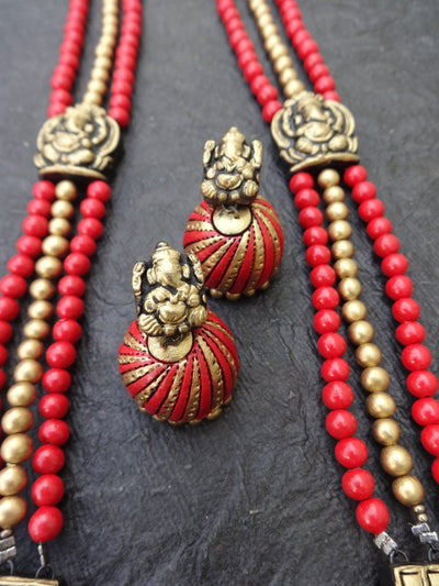 Nivedha Pink & Gold Terracotta Necklace Set - View 4