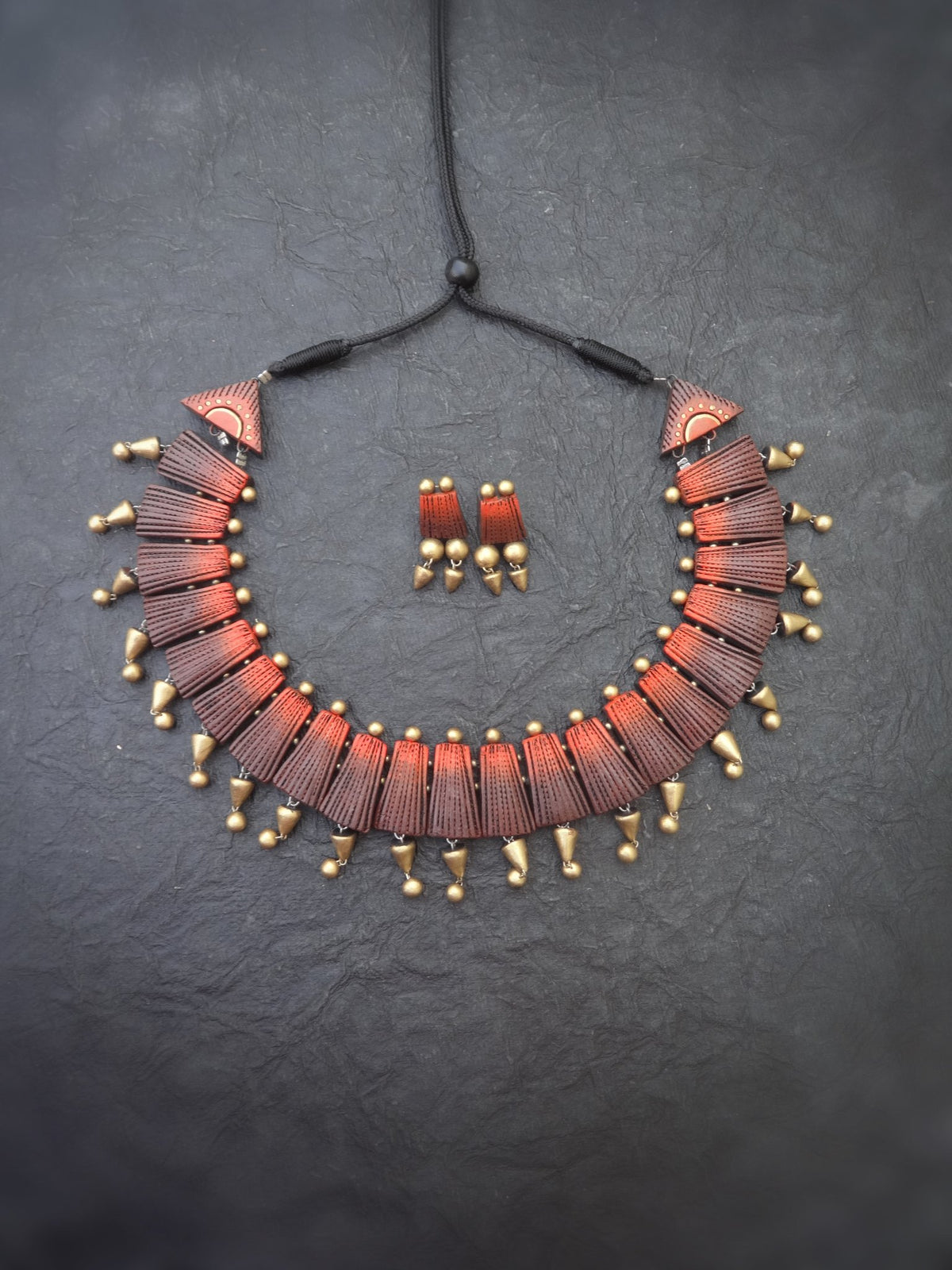 Oviya Antique Gold Terracotta Choker Set