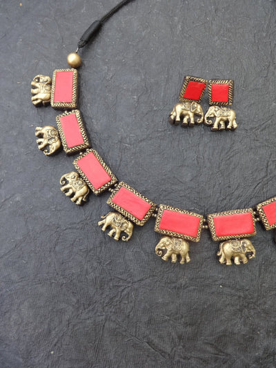 Swarna Pink & Gold Terracotta Necklace Set - View 7