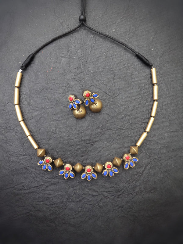 Thenmozhi Blue & Gold Terracotta Choker Set