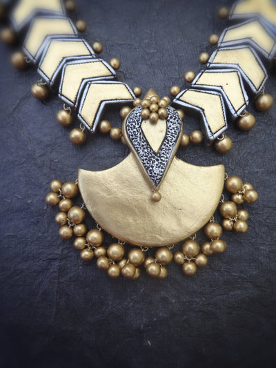 Uma Antique Gold Terracotta Necklace Set - View 3