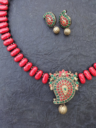 Vennila Multi Color Terracotta Necklace Set - View 2