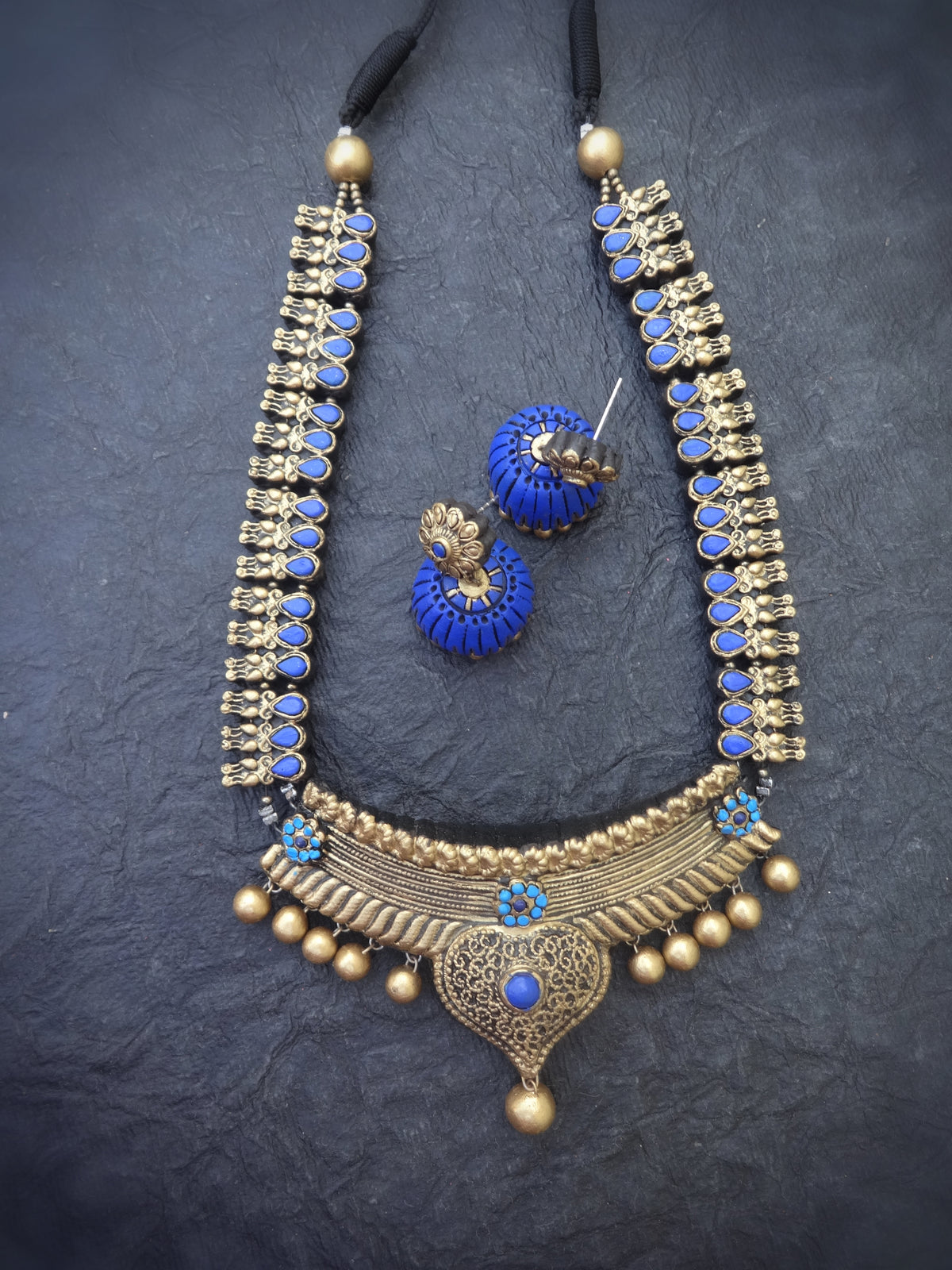 Indus Terracotta Amritha — Blue & Gold Necklace Set