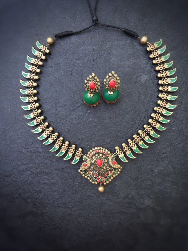 Indus Terracotta Dhanam — Green & Gold Necklace Set