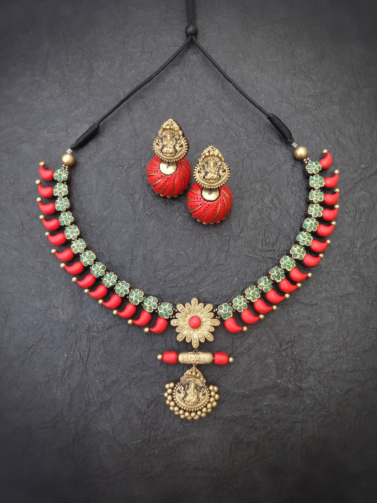 Indus Terracotta Chithira — Multi Color Necklace Set