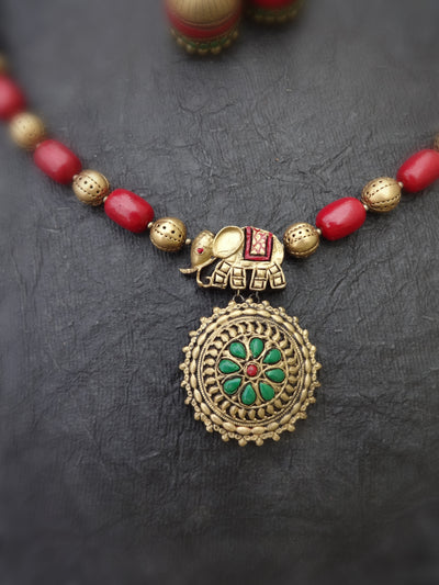 Indus Terracotta Fathima — Pink & Gold Necklace Set
