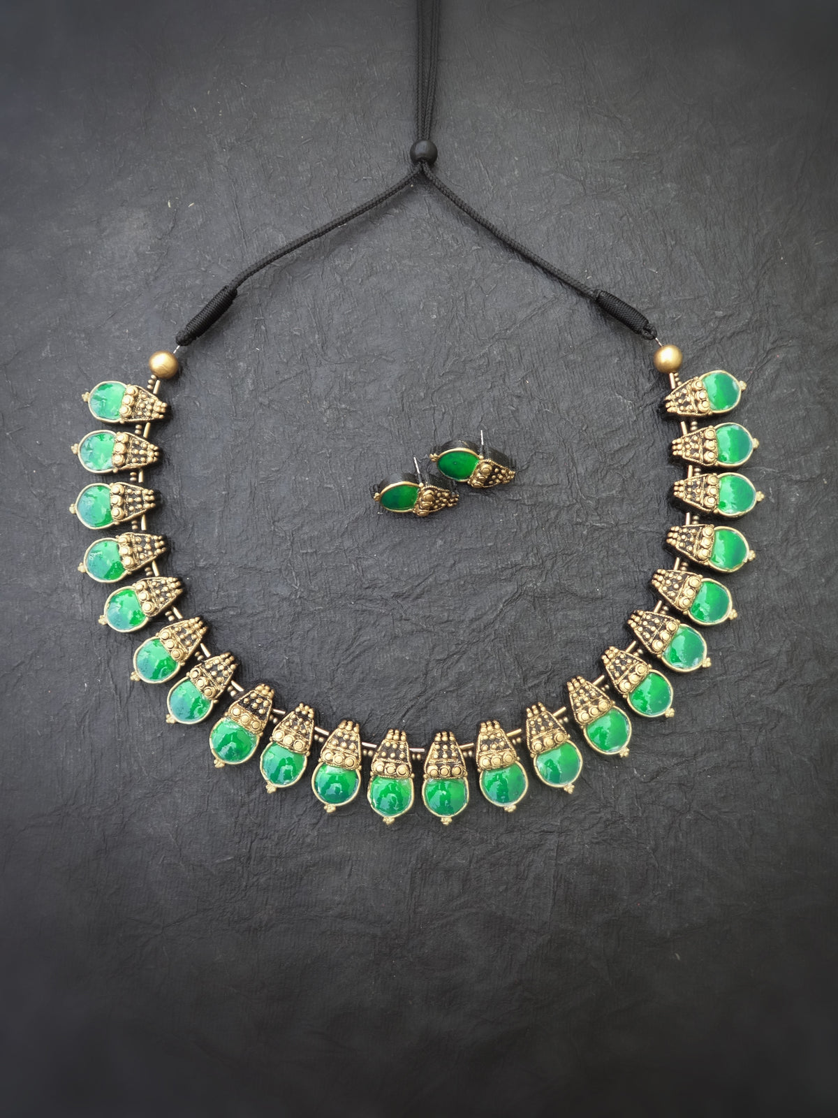 Indus Terracotta Isai — Green & Gold Necklace Set