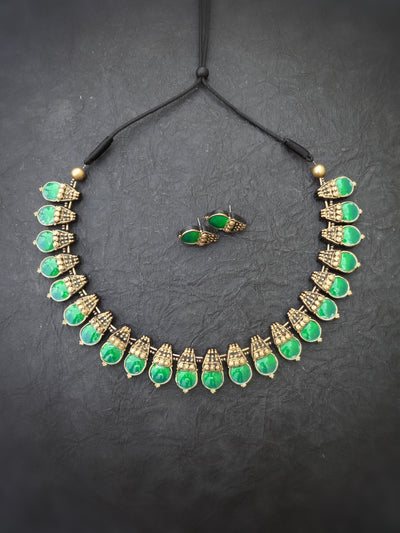 Indus Terracotta Isai — Green & Gold Necklace Set