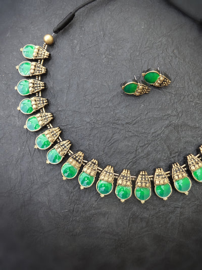 Indus Terracotta Isai — Green & Gold Necklace Set