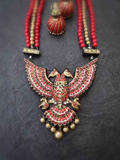 Indus Terracotta Nivedha — Pink & Gold Necklace Set