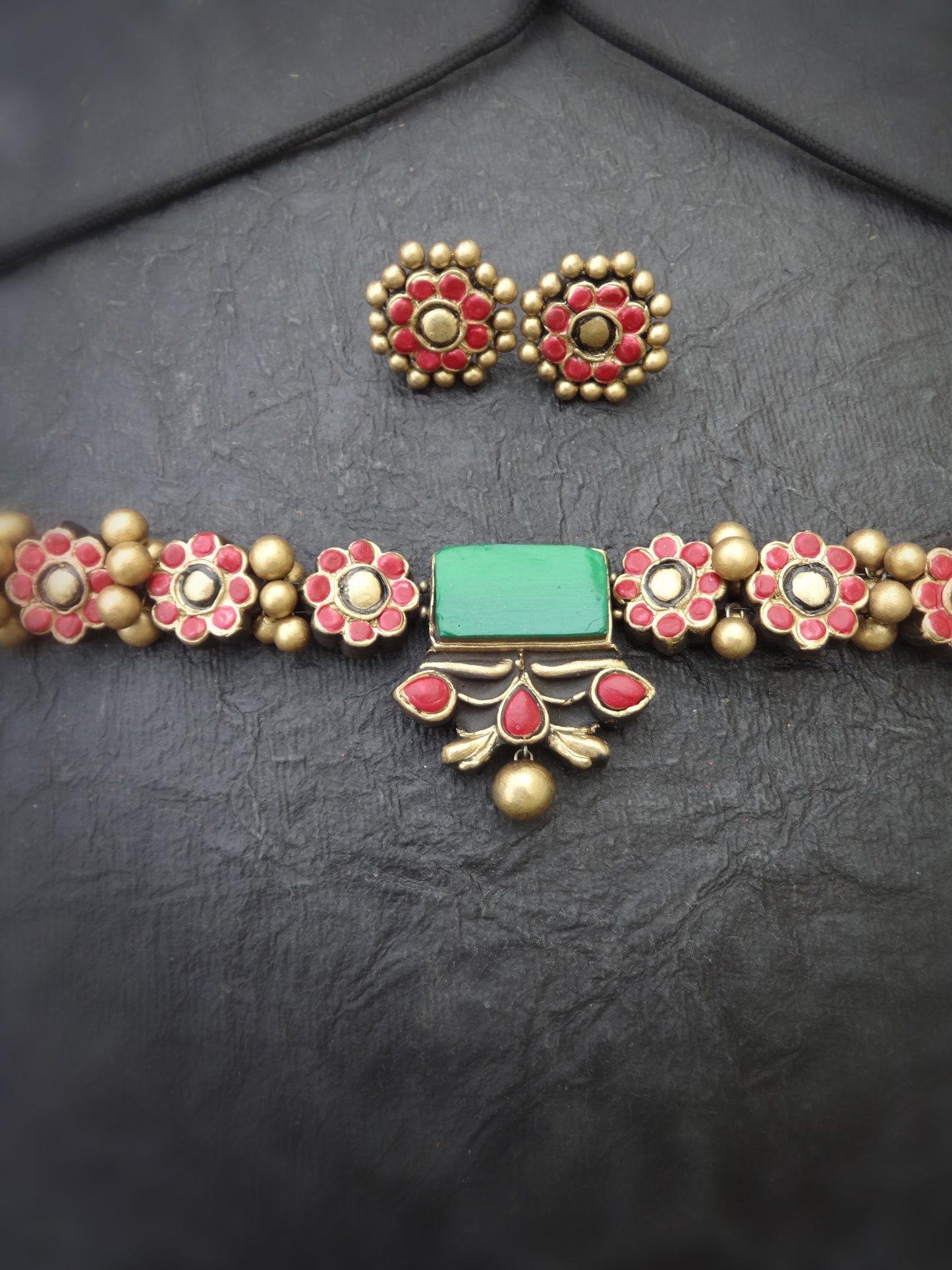 Indus Terracotta Aira — red & Gold Necklace Set