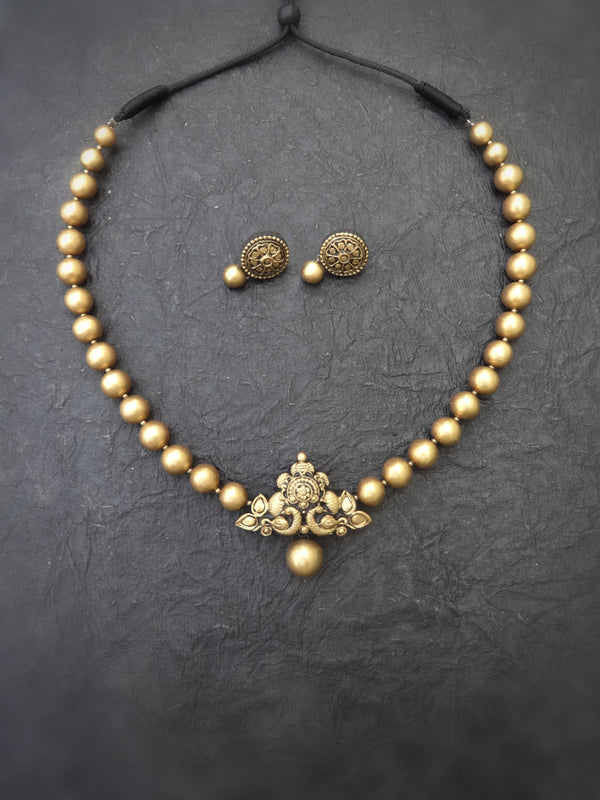 Indus Terracotta Oleli — Antique Gold Necklace Set