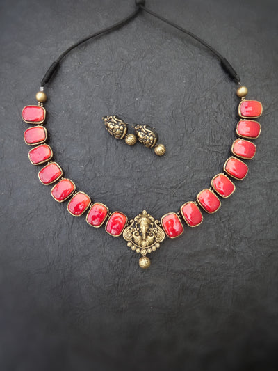 Indus Terracotta Vaishnavi — Pink & Gold Necklace Set