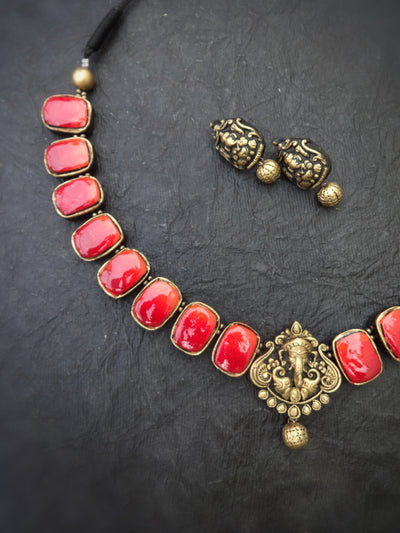 Indus Terracotta Vaishnavi — Pink & Gold Necklace Set