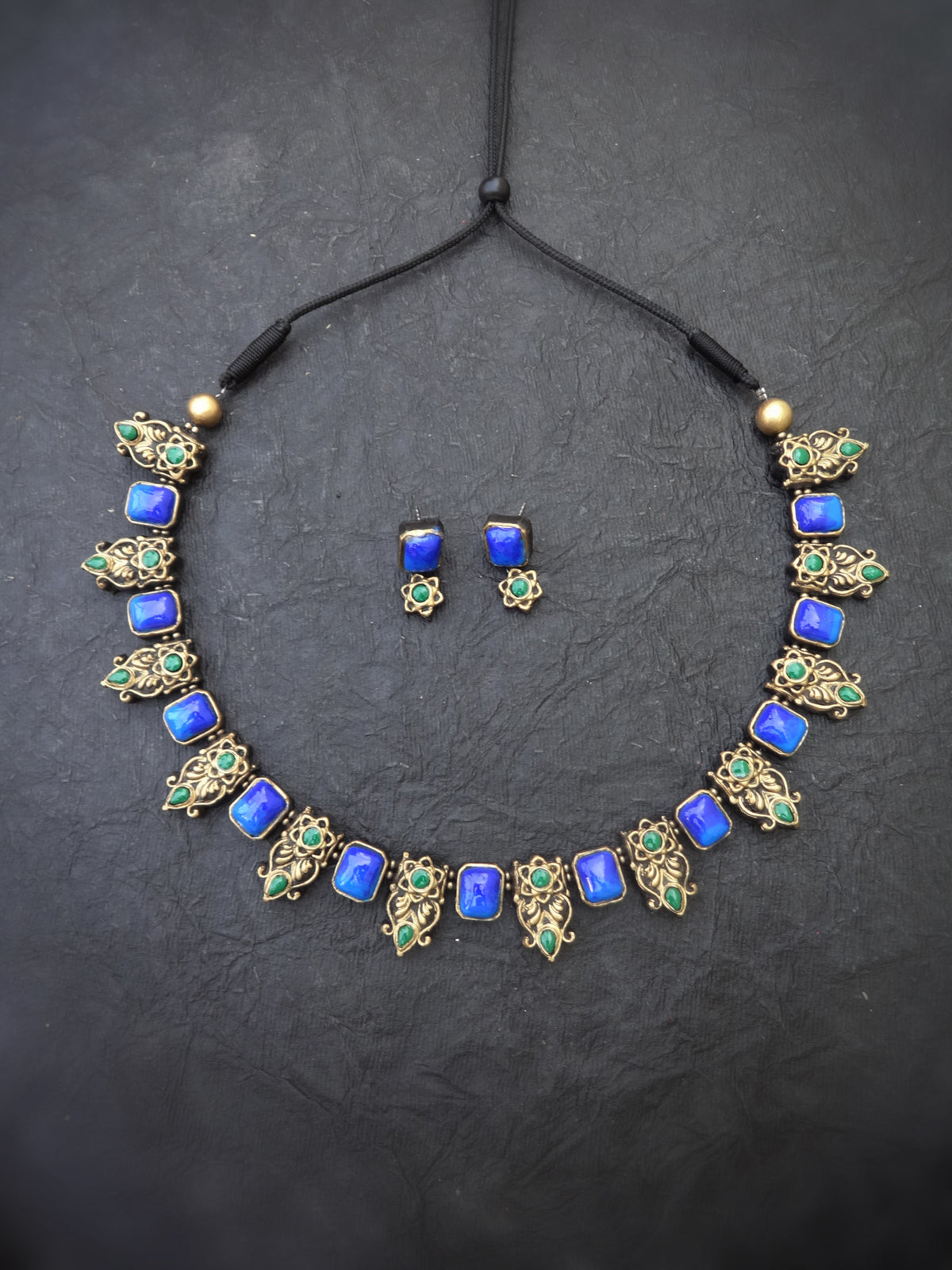Indus Terracotta Akshaya — Blue & Gold Choker Set