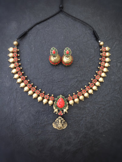 Indus Terracotta Mahalakshmi — Pink & Gold Necklace Set