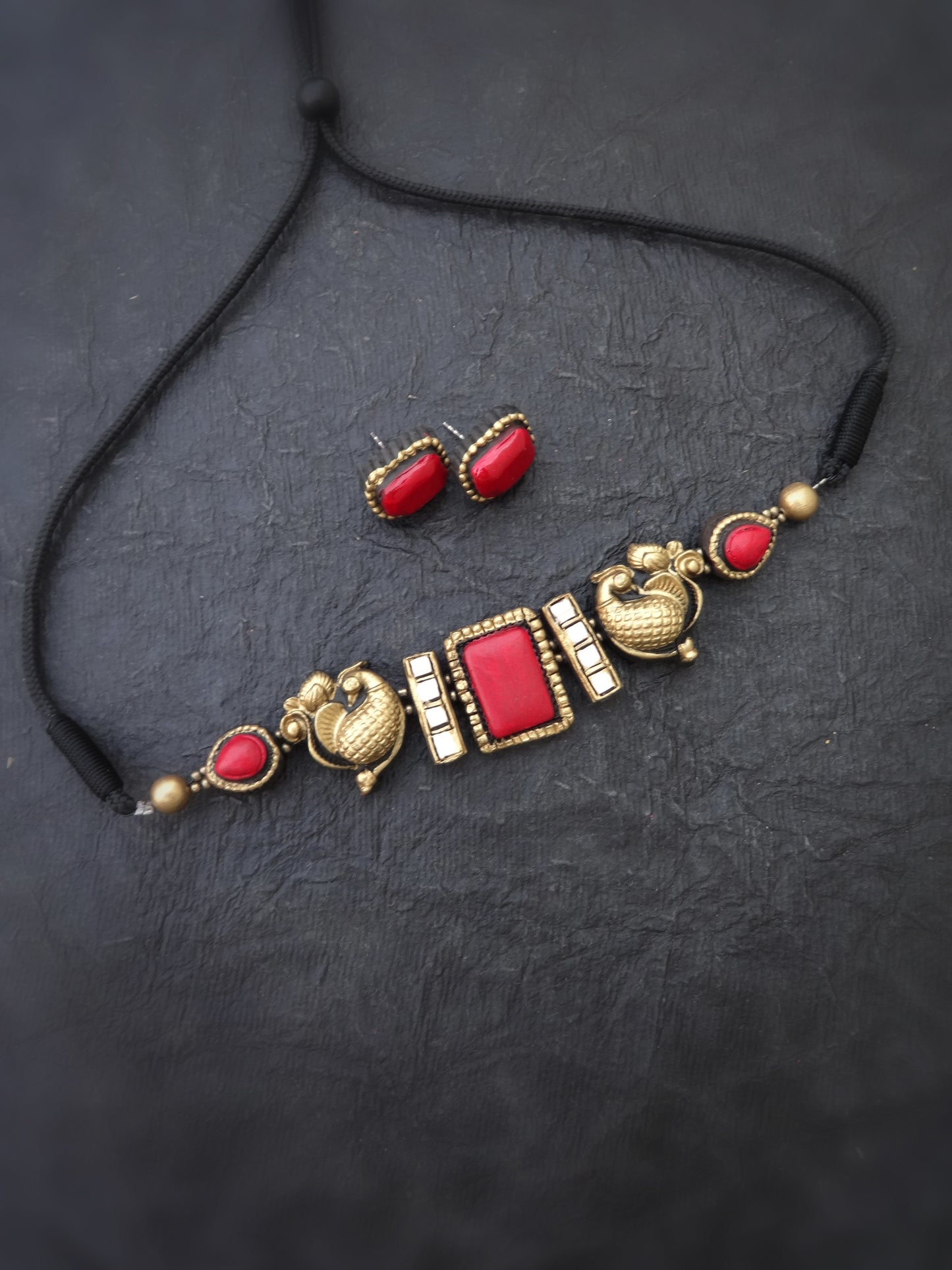 Indus Terracotta Thoorigai — wine & Gold Necklace Set
