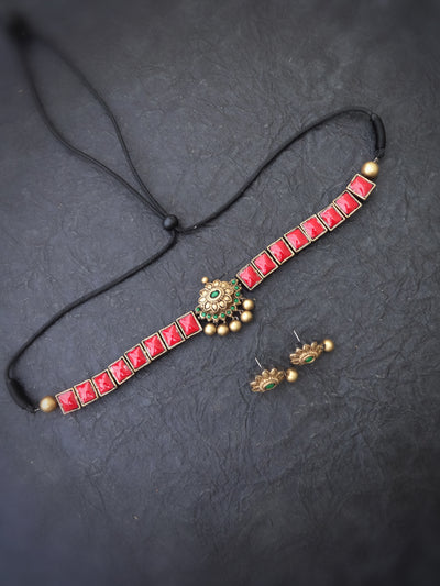 Indus Terracotta Pooni— red & Gold Necklace Set