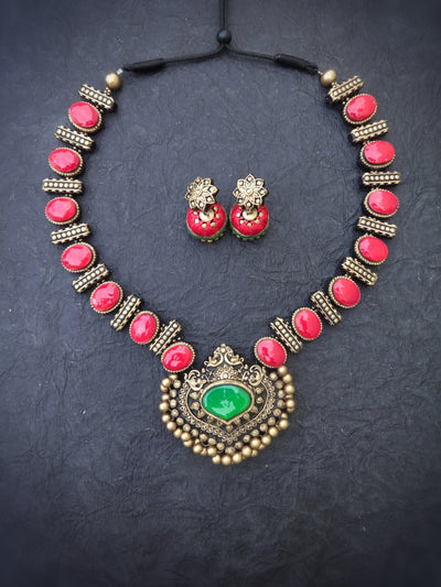 Indus Terracotta Mythili — Pink & Gold Necklace Set