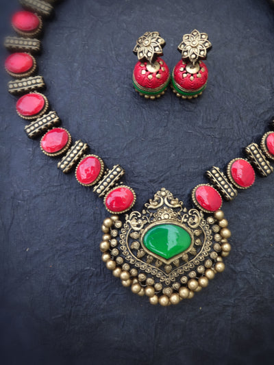 Indus Terracotta Mythili — Pink & Gold Necklace Set