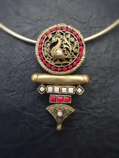Indus Terracotta Indhuja — Pink & Gold Necklace Set
