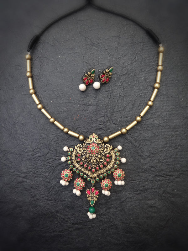 Indus Terracotta Lavanya — Antique Gold Necklace Set