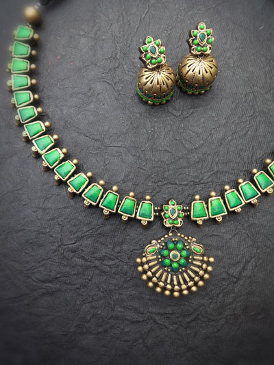 Indus Terracotta Vaani — Green & Gold Necklace Set
