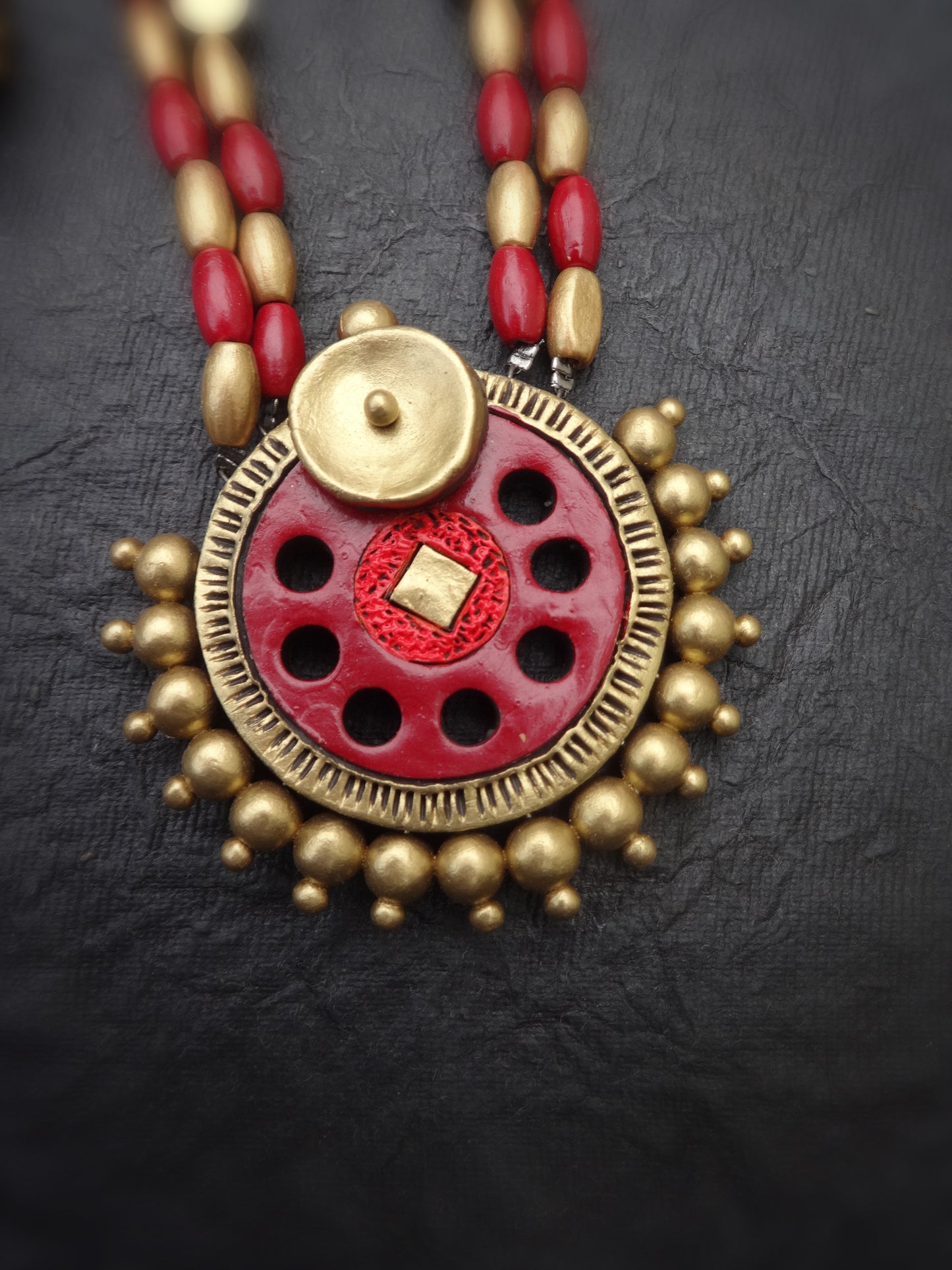 Indus Terracotta Pooni— red & Gold Necklace Set