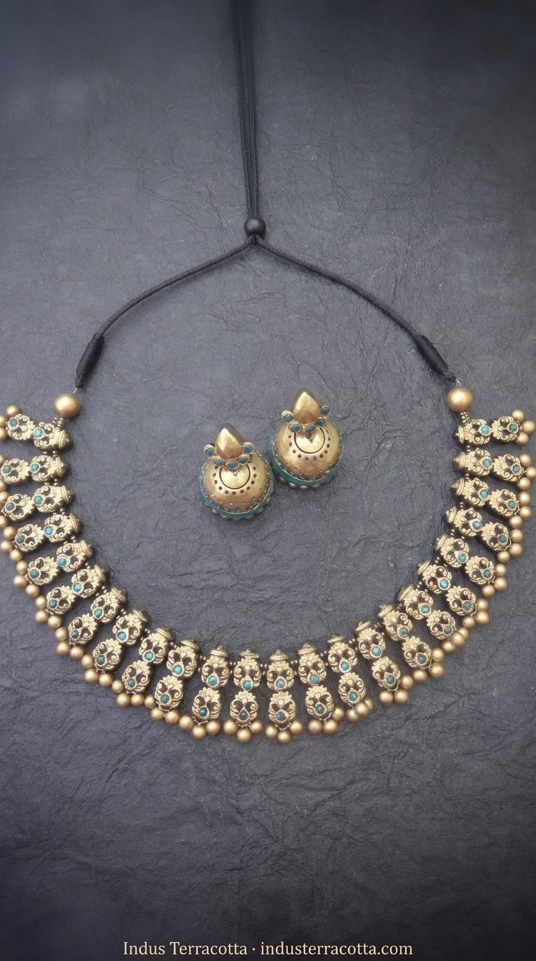 Handmade terracotta jewellery — Indus Terracotta