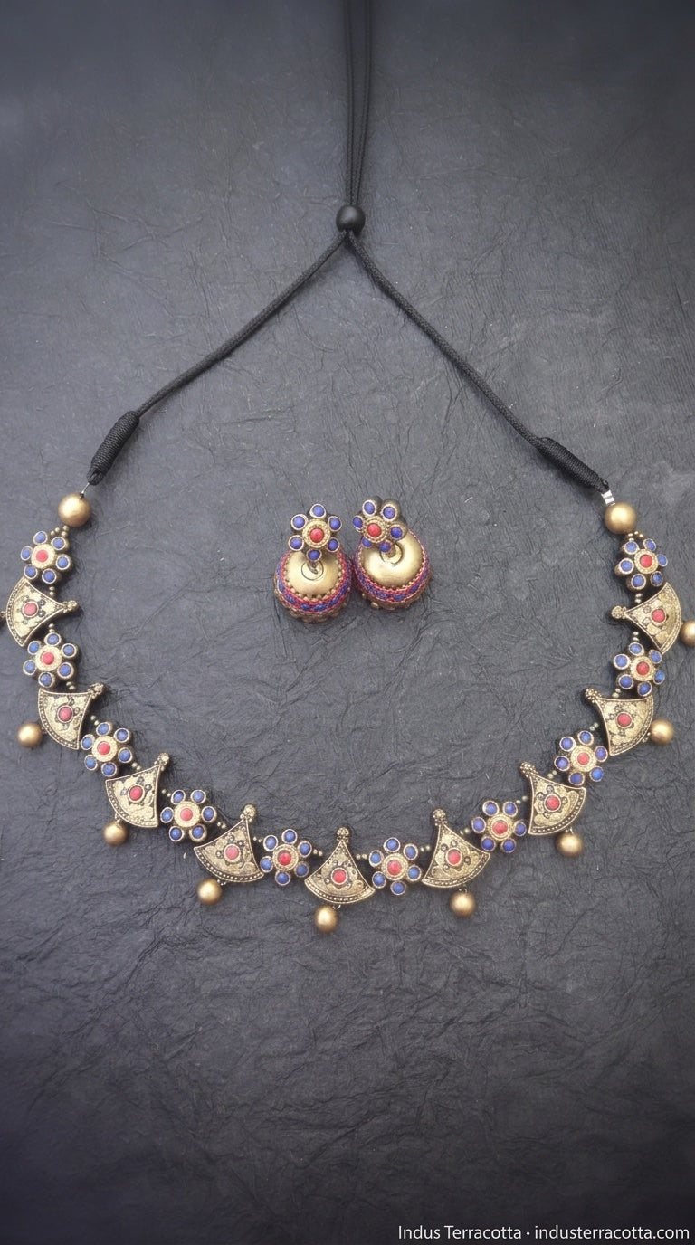 Handmade terracotta jewellery — Indus Terracotta